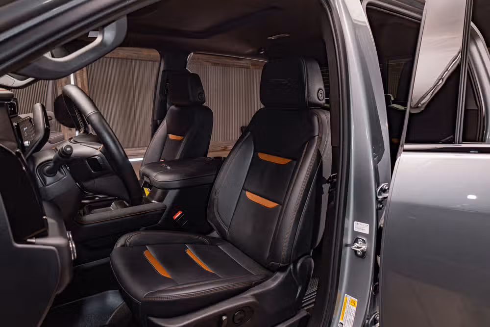 2026 GMC Sierra 2500HD AT4 Crew Cab Image 24
