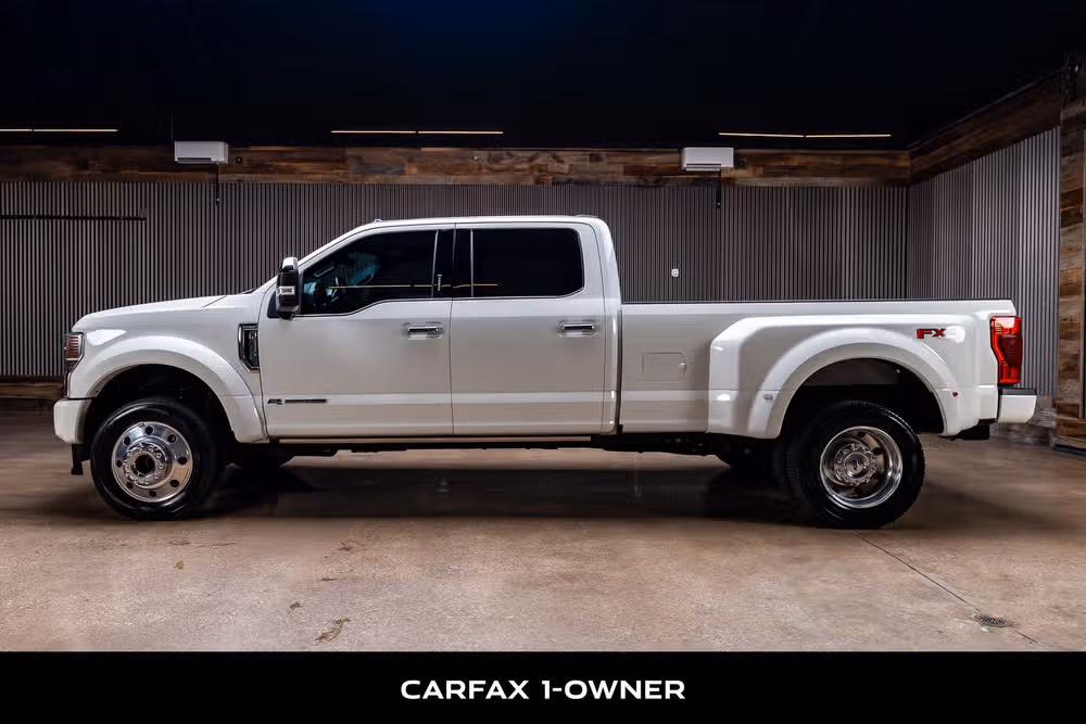 2022 Ford F-450 Super Duty Platinum Crew Cab Image 5