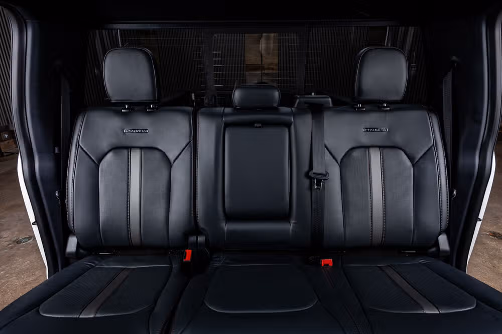 2022 Ford F-450 Super Duty Platinum Crew Cab Image 36