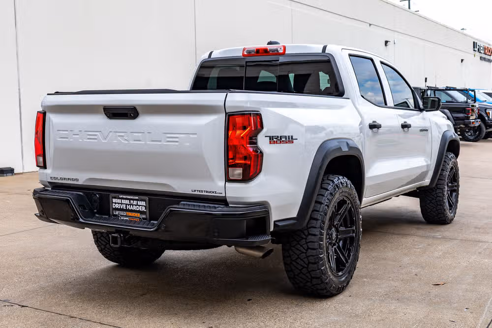 2025 Chevrolet Colorado Trail Boss Crew Cab Image 10