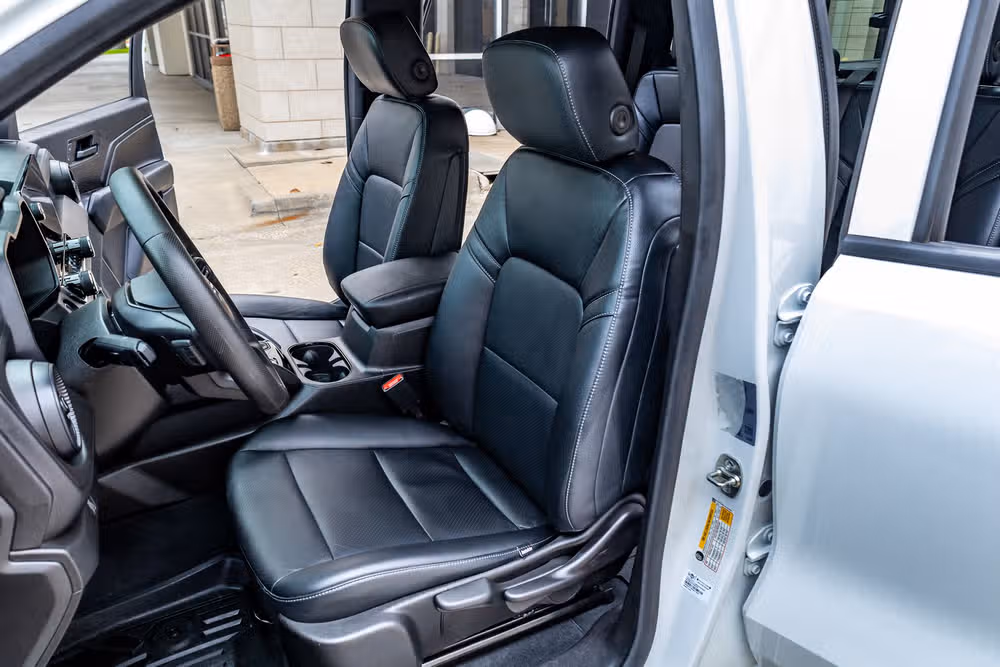 2025 Chevrolet Colorado Trail Boss Crew Cab Image 29