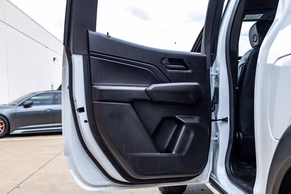 2025 Chevrolet Colorado Trail Boss Crew Cab Image 37
