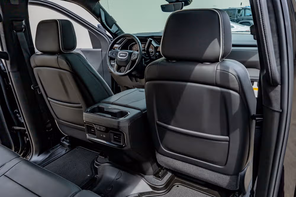 2025 GMC Sierra 2500HD AT4X Crew Cab Image 33