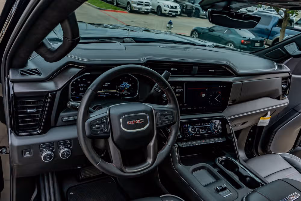 2025 GMC Sierra 2500HD AT4X Crew Cab Image 17