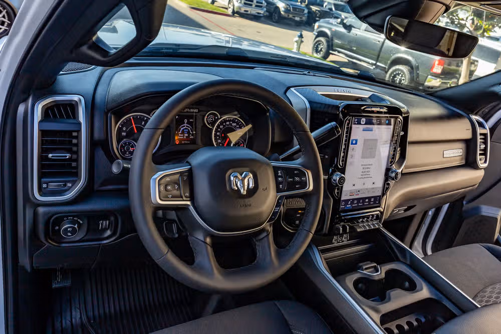 2025 Ram 3500 Big Horn Crew Cab Image 17