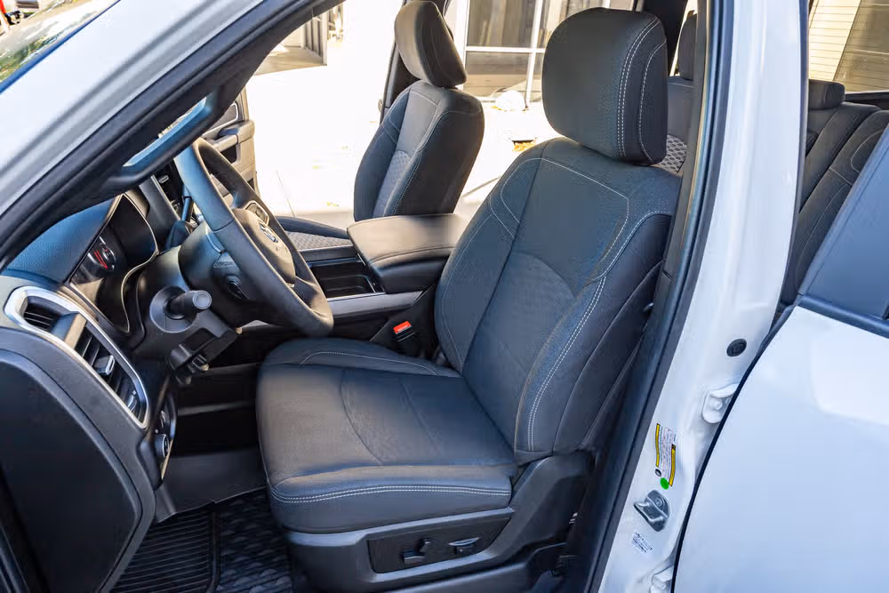 2025 Ram 3500 Big Horn Crew Cab Image 30