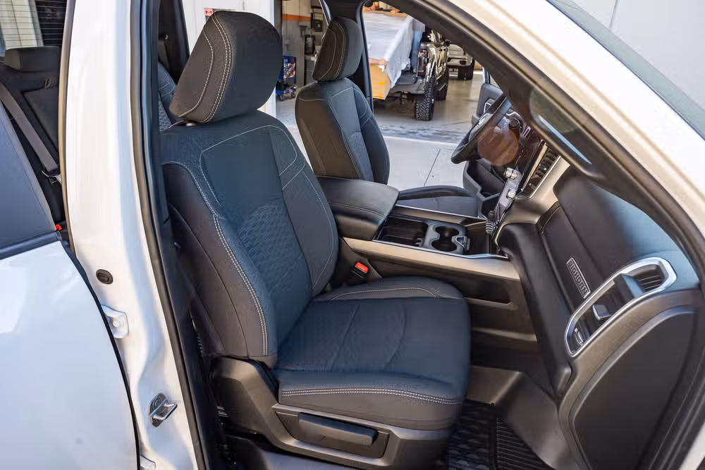 2025 Ram 3500 Big Horn Crew Cab Image 31