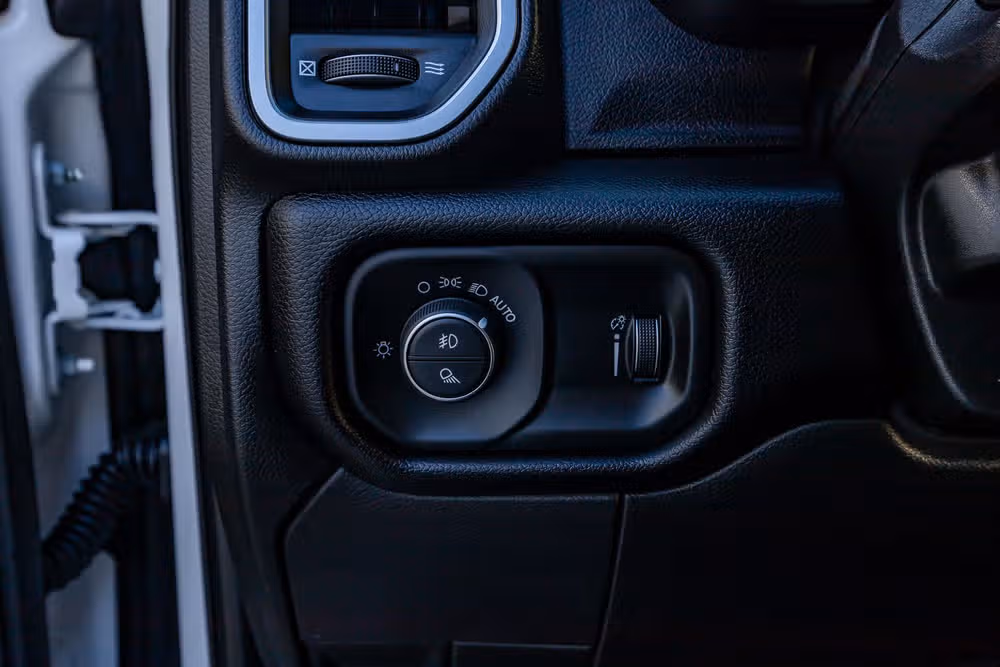 2025 Ram 3500 Big Horn Crew Cab Image 22