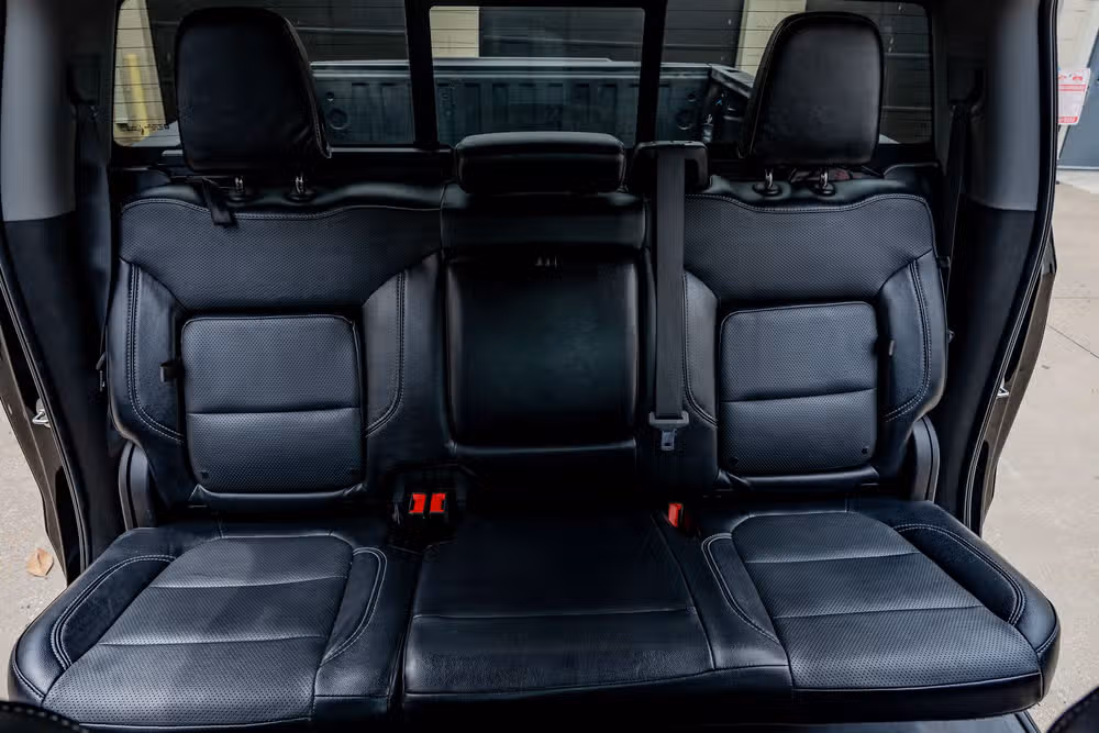 2019 Chevrolet Silverado 1500 RST Crew Cab Image 34