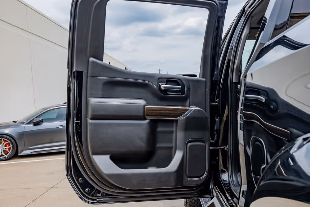 2019 Chevrolet Silverado 1500 RST Crew Cab Image 37