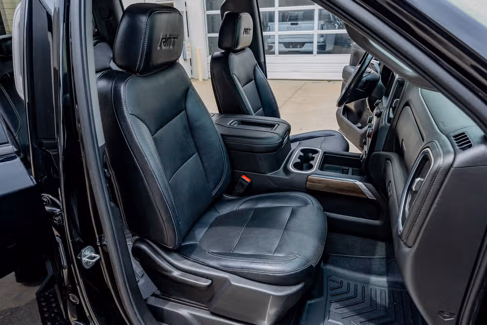 2019 Chevrolet Silverado 1500 RST Crew Cab Image 30
