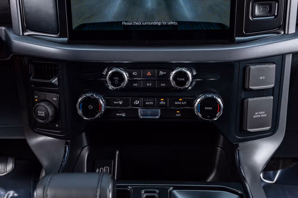2026 Ford F-150 XLT SuperCrew Image 26