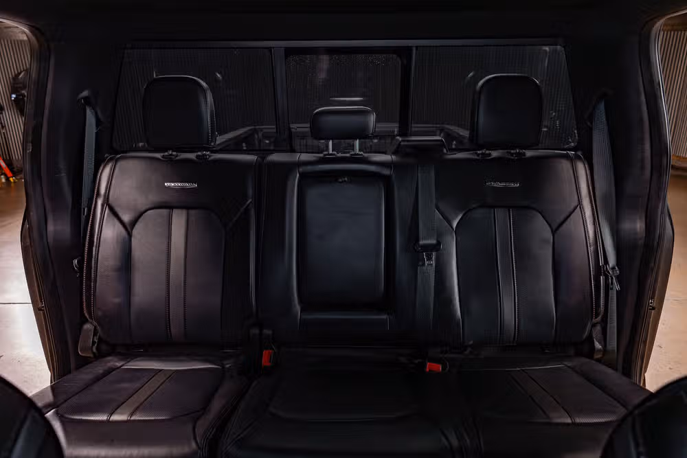 2020 Ford F-350 Super Duty Platinum Crew Cab Image 24