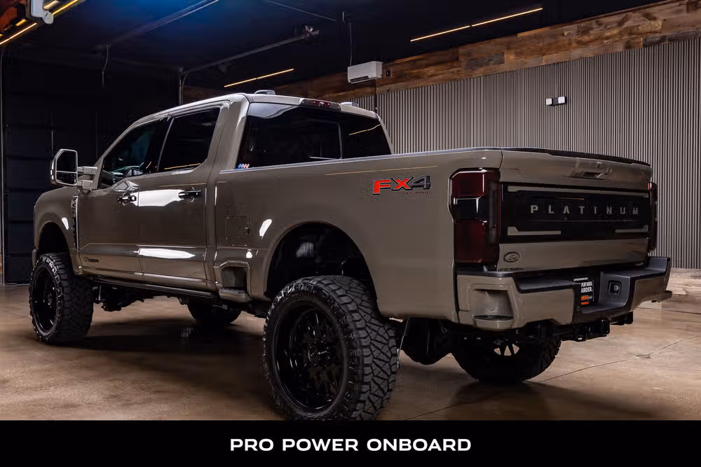 2026 Ford F-250 Super Duty Platinum Plus Crew Cab Image 7