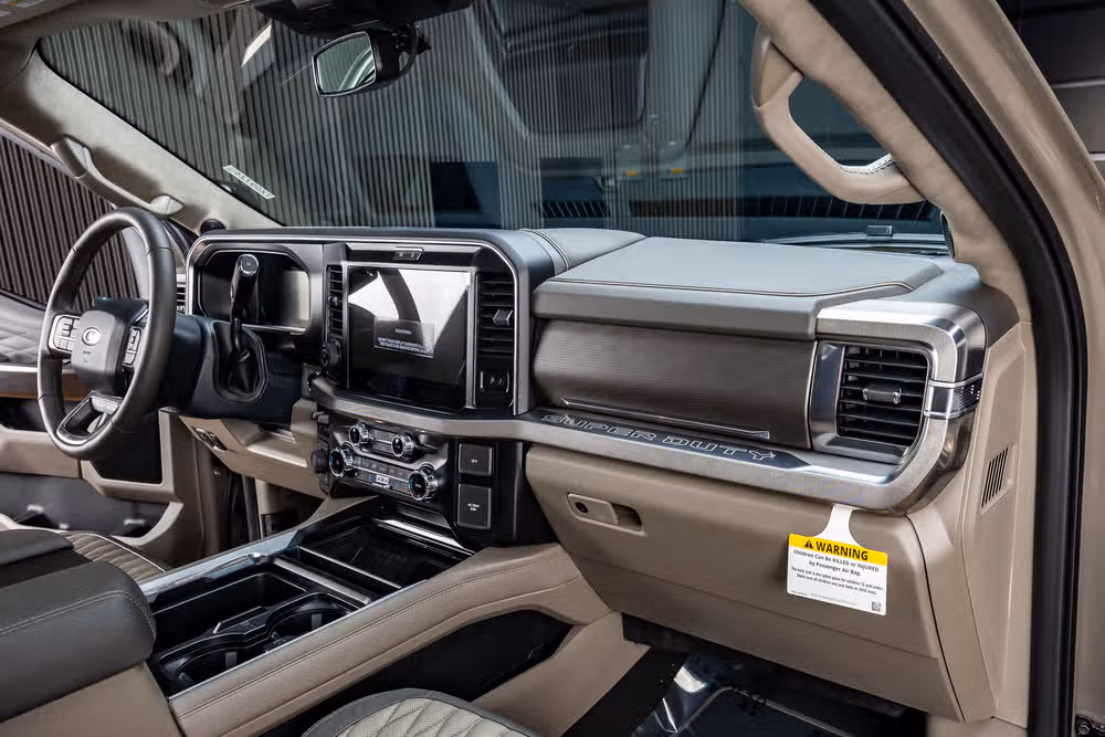2026 Ford F-250 Super Duty Platinum Plus Crew Cab Image 18