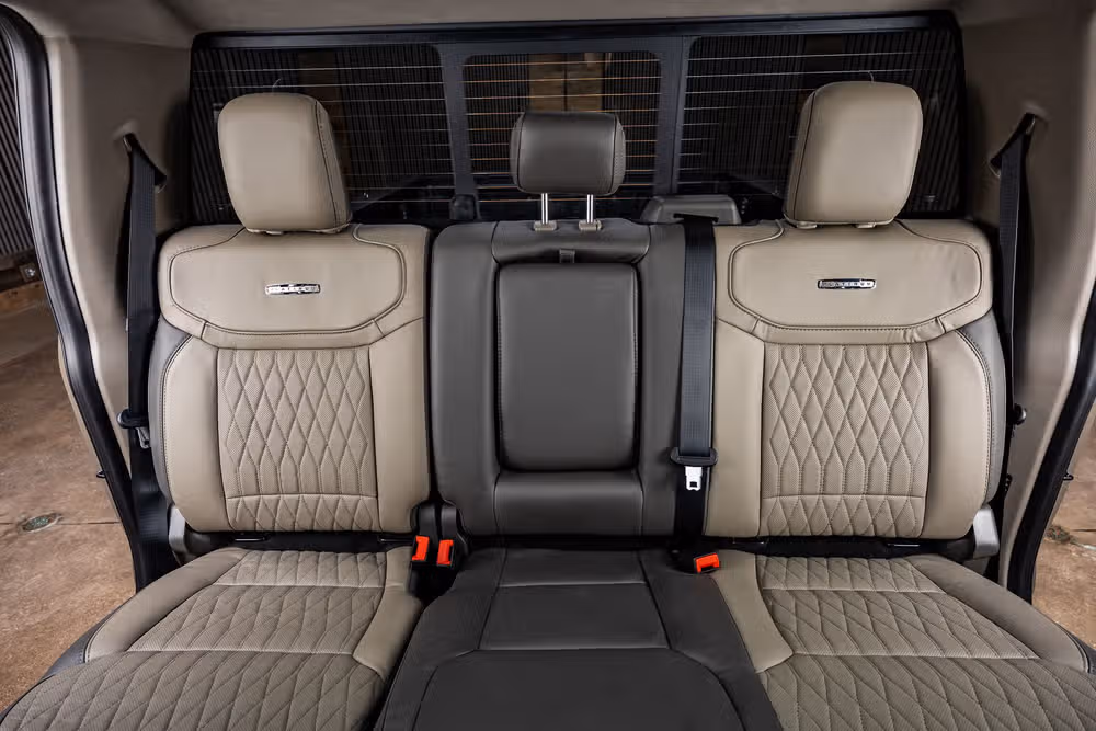 2026 Ford F-250 Super Duty Platinum Plus Crew Cab Image 37