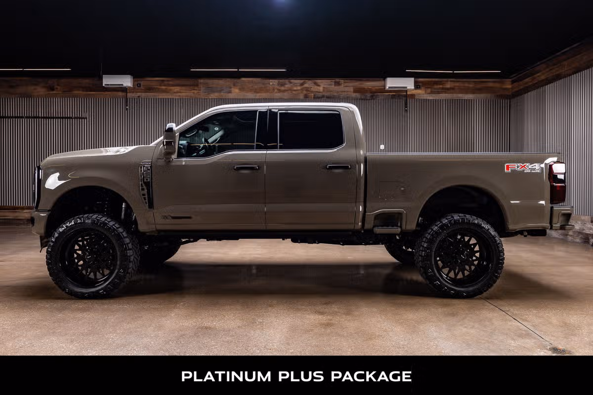 2026 Ford F-250 Super Duty Platinum Plus Crew Cab
