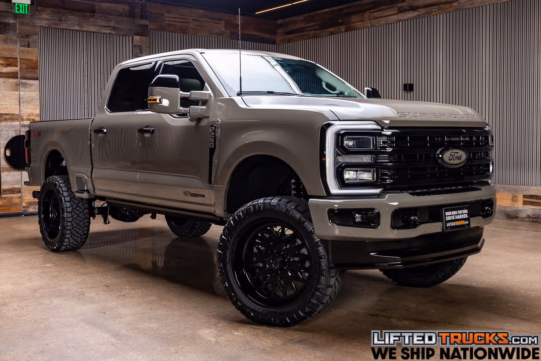 2026 Ford F-250 Super Duty Platinum Plus Crew Cab Image 1