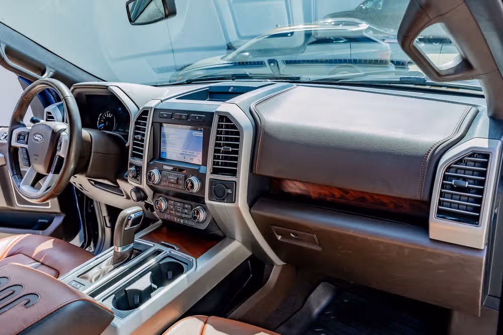 2019 Ford F-150 King Ranch SuperCrew Image 18