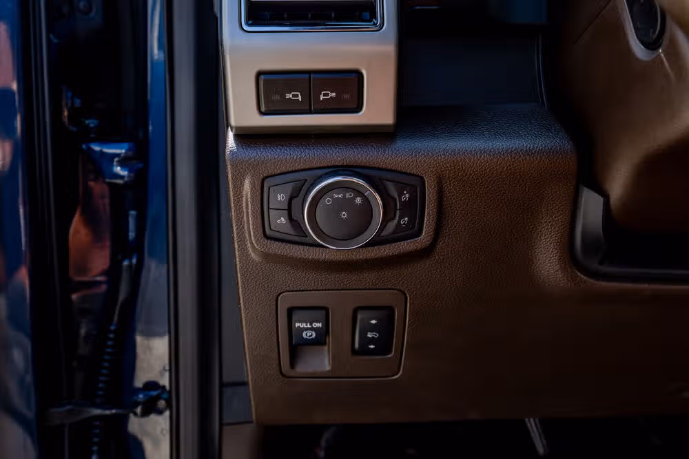 2019 Ford F-150 King Ranch SuperCrew Image 22