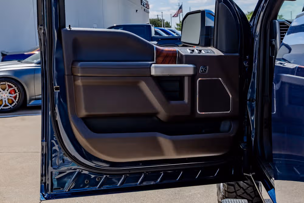 2019 Ford F-150 King Ranch SuperCrew Image 37
