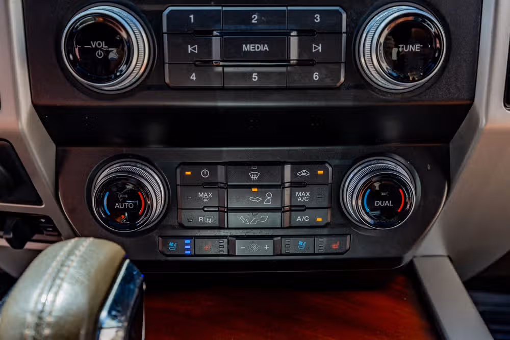 2019 Ford F-150 King Ranch SuperCrew Image 27