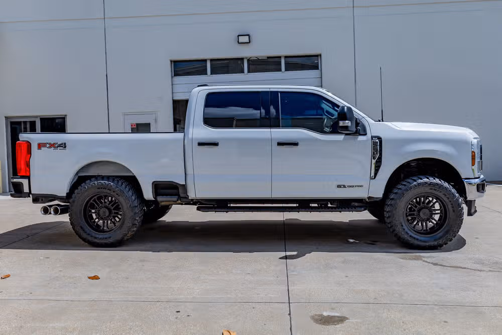 2024 Ford F-250 Super Duty XLT Crew Cab Image 10