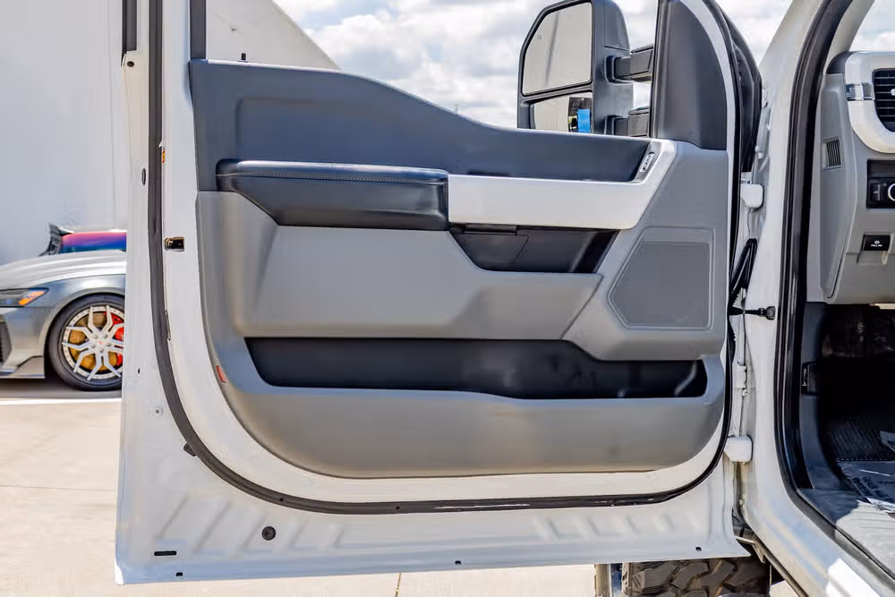 2024 Ford F-250 Super Duty XLT Crew Cab Image 35