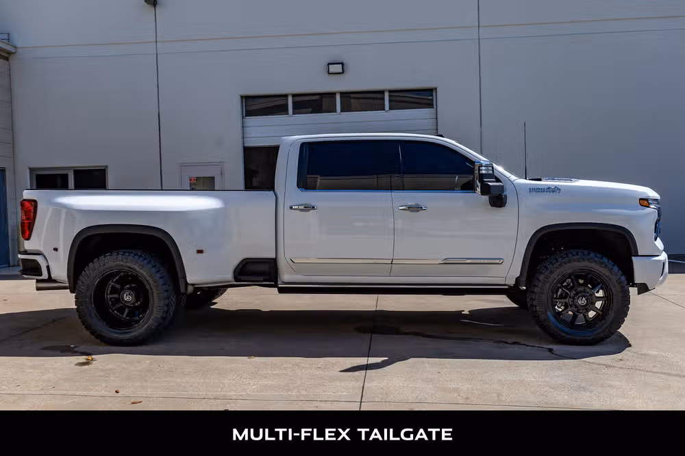 2026 Chevrolet Silverado 3500HD High Country Crew Cab Image 11