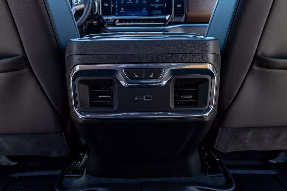2026 Chevrolet Silverado 3500HD High Country Crew Cab Image 34