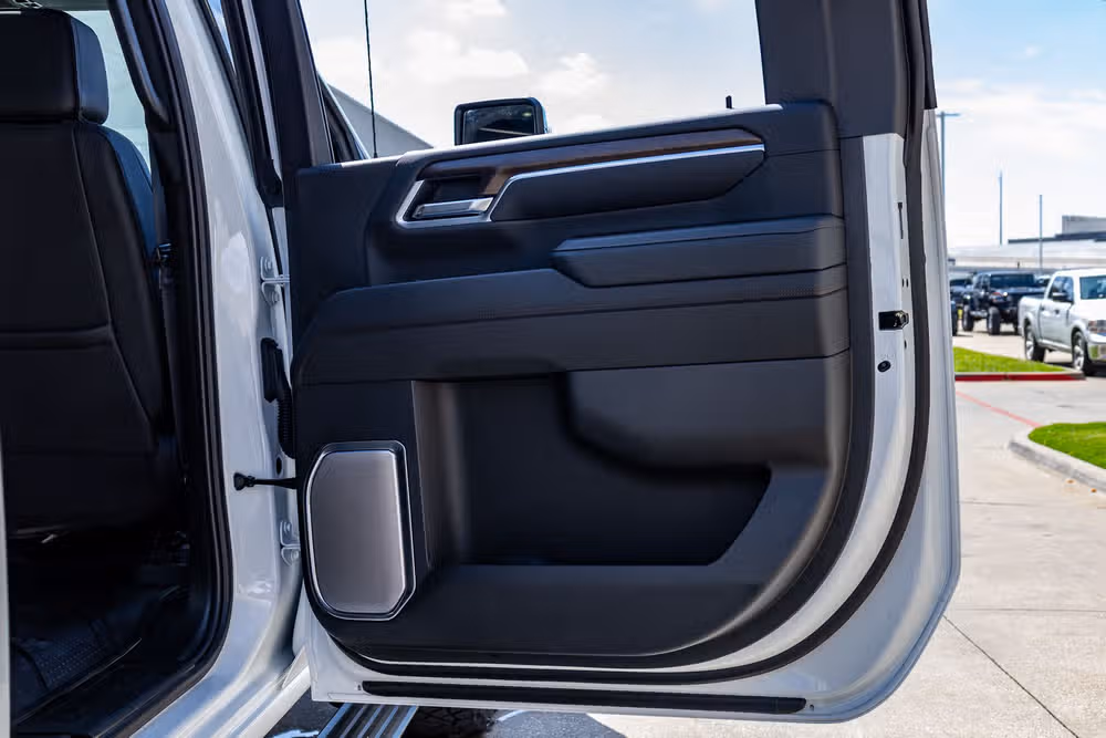 2026 Chevrolet Silverado 3500HD High Country Crew Cab Image 40
