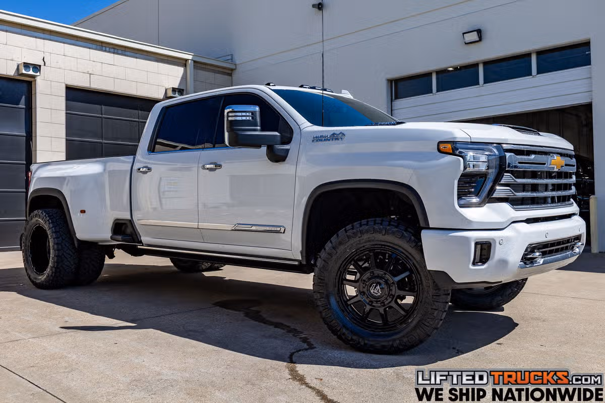 2026 Chevrolet Silverado 3500HD High Country Crew Cab