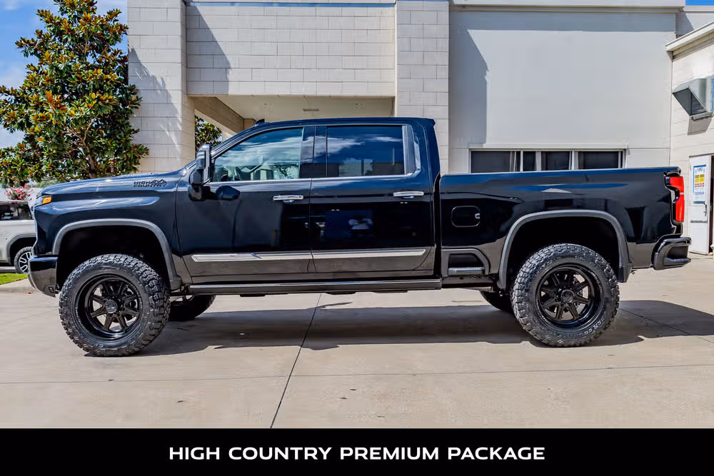 2026 Chevrolet Silverado 2500HD High Country Crew Cab Image 6