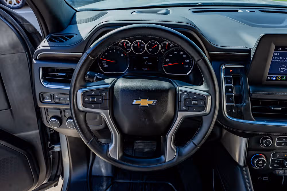 2024 Chevrolet Suburban LS Image 18