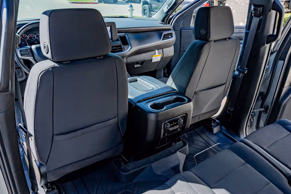 2024 Chevrolet Suburban LS Image 33