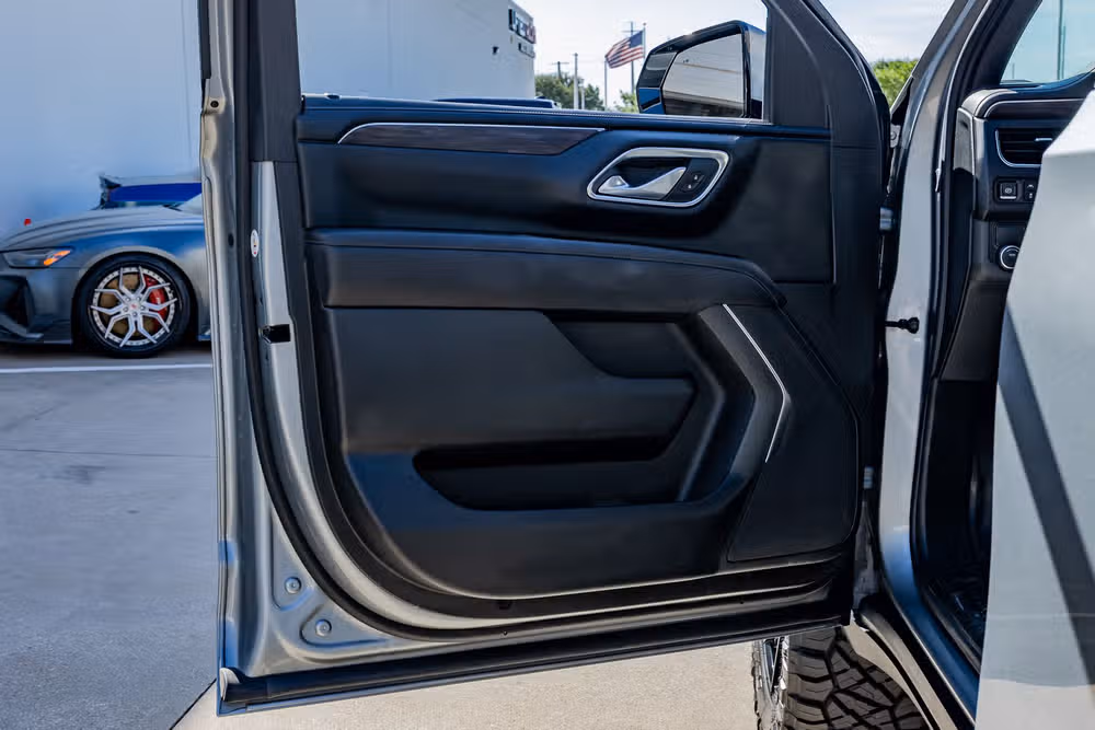 2024 Chevrolet Suburban LS Image 36