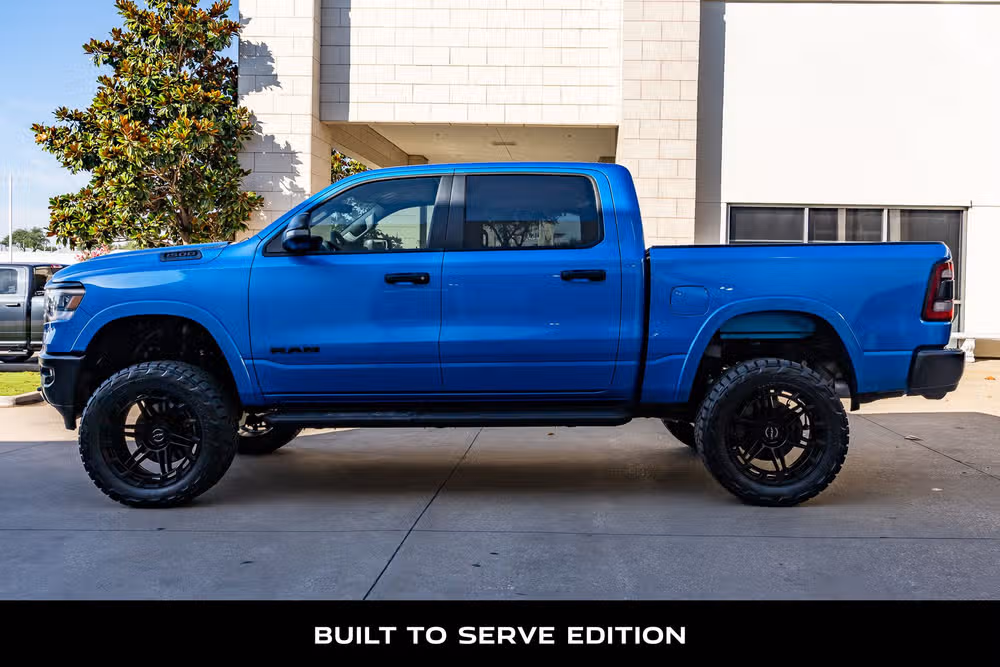 2023 Ram 1500 Big Horn Crew Cab Image 6