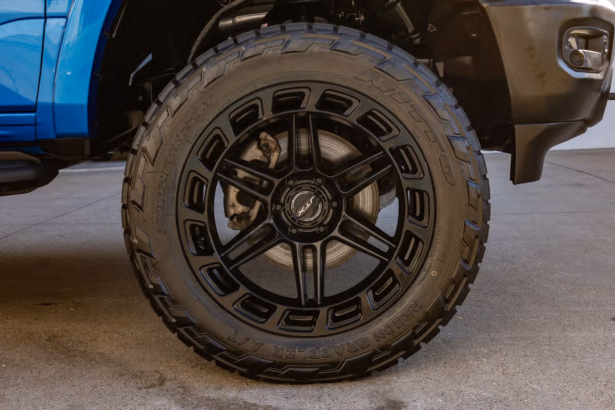 2023 Ram 1500 Big Horn Crew Cab