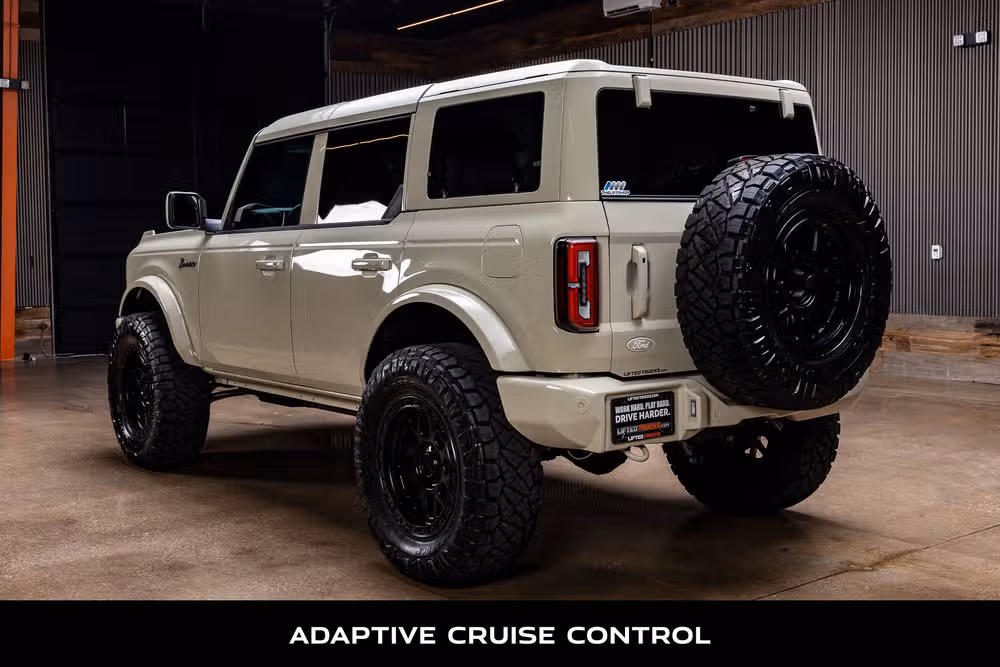 2026 Ford Bronco Outer Banks Image 7