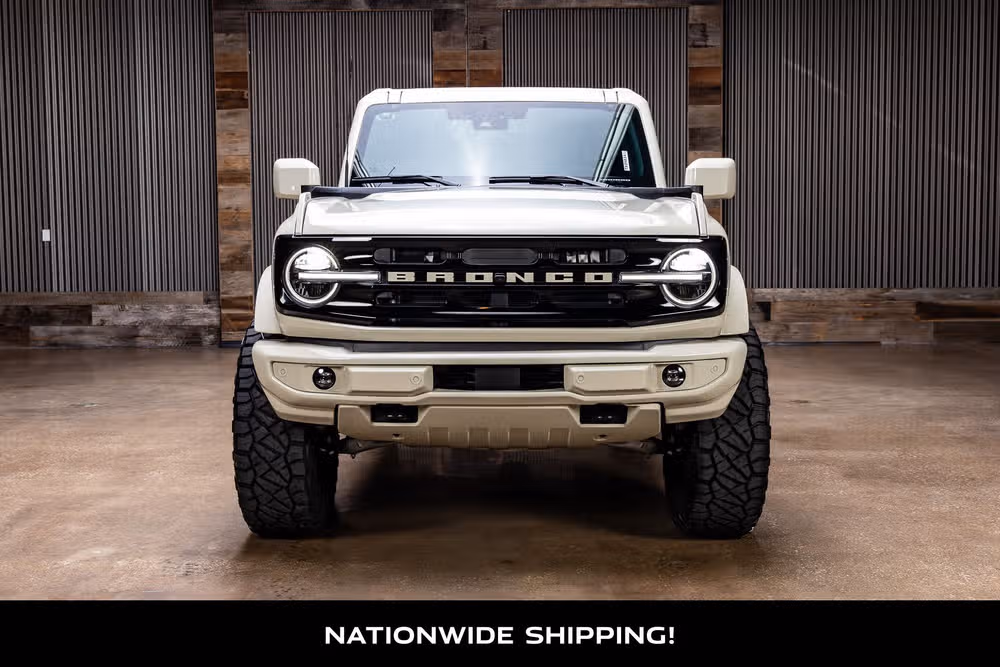 2026 Ford Bronco Outer Banks Image 4
