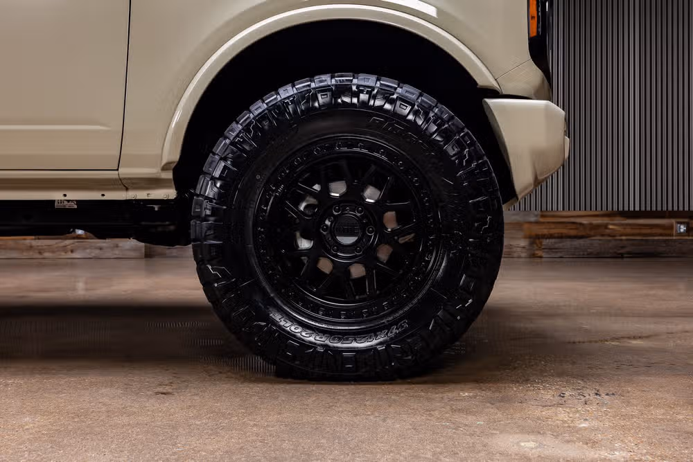 2026 Ford Bronco Outer Banks Image 12