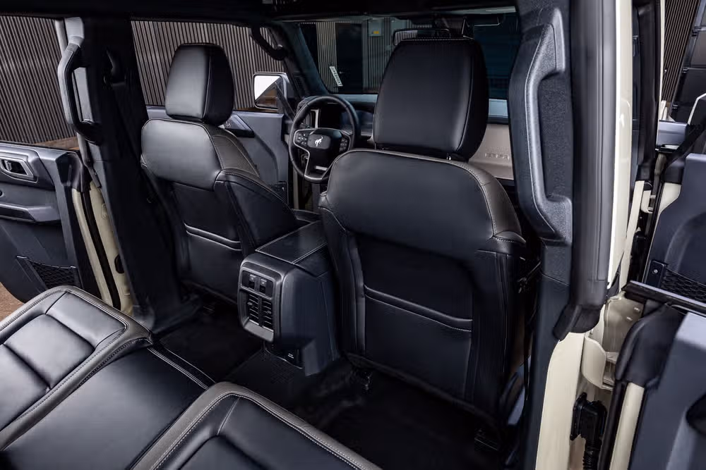 2026 Ford Bronco Outer Banks Image 31