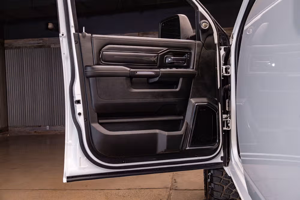 2024 Ram 2500 Limited Crew Cab Image 29