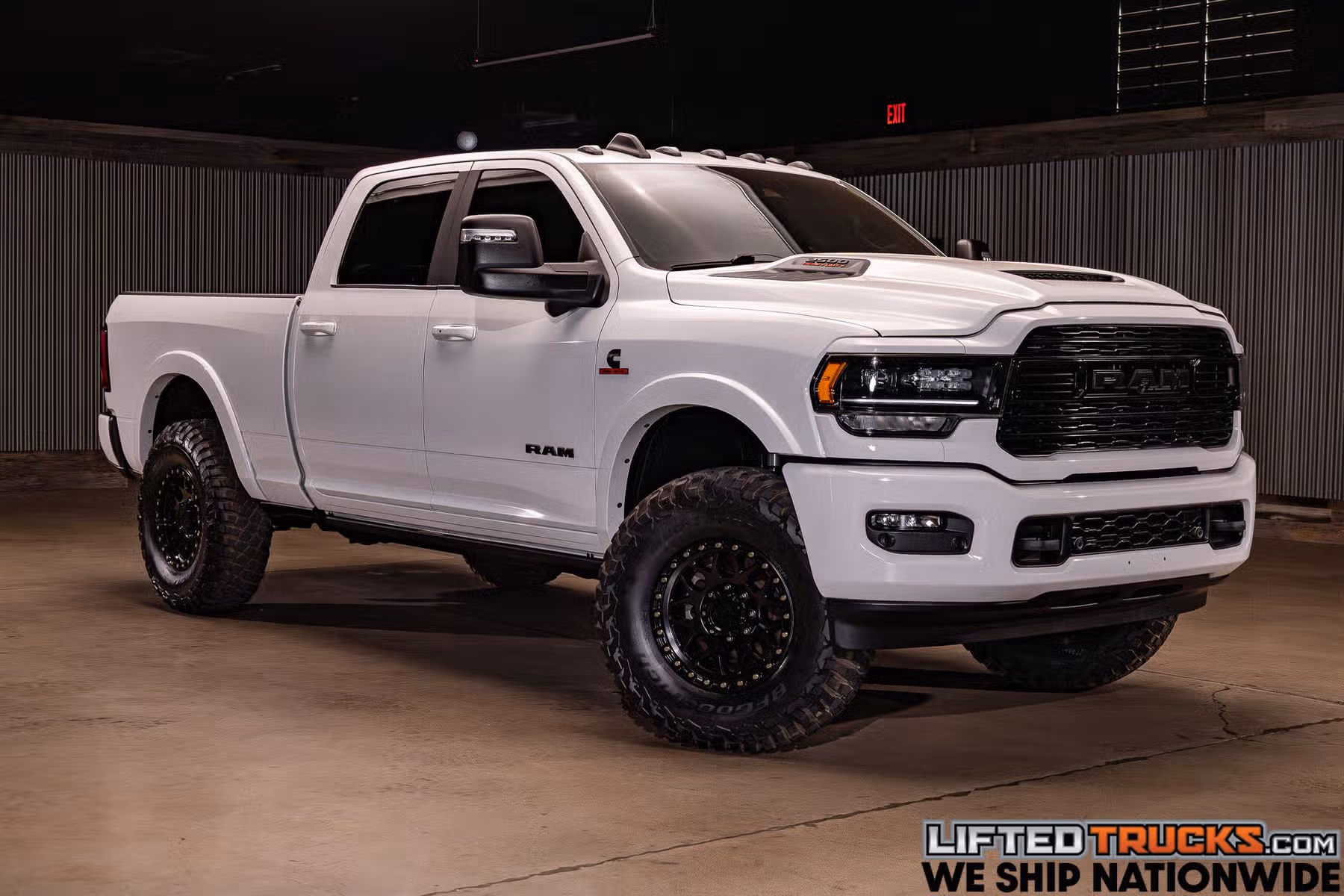 2024 Ram 2500 Limited Crew Cab Image 1