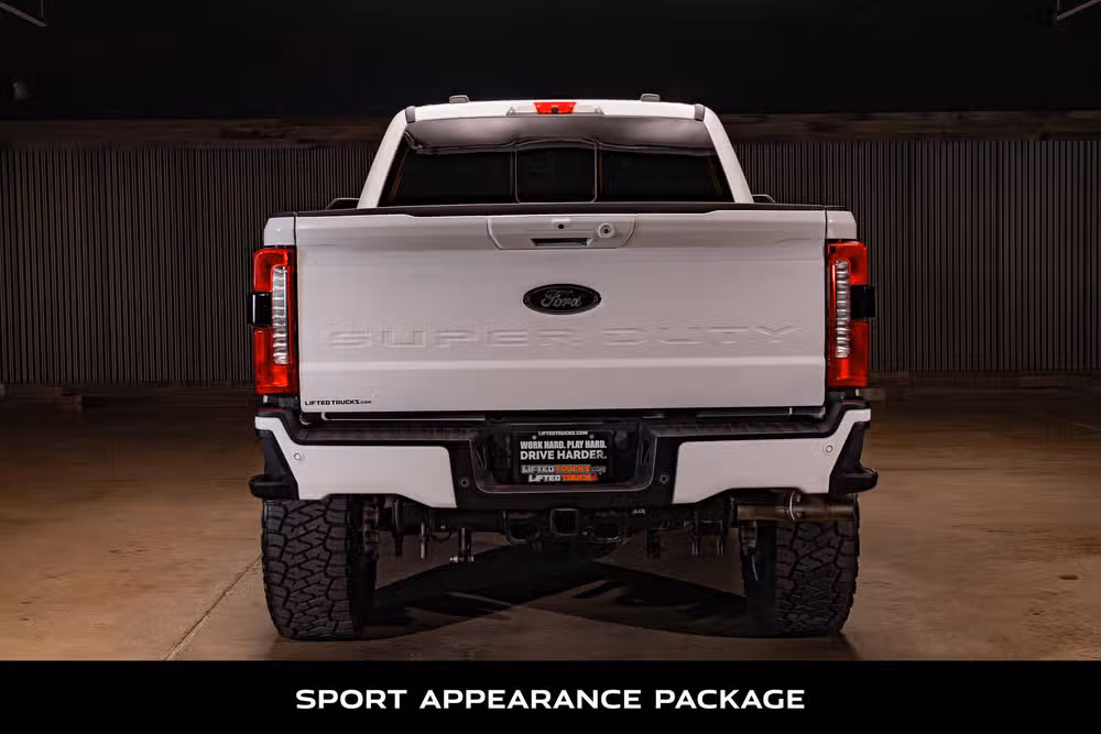 2023 Ford F-350 Super Duty Lariat Crew Cab Image 7