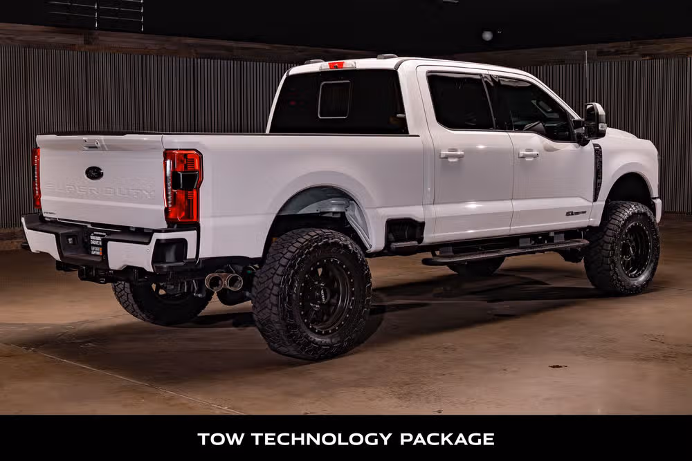 2023 Ford F-350 Super Duty Lariat Crew Cab Image 9