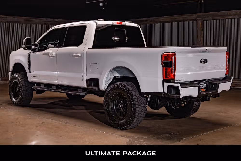 2023 Ford F-350 Super Duty Lariat Crew Cab Image 6