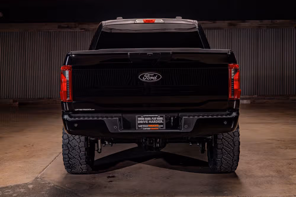 2025 Ford F-150 STX SuperCrew Image 8
