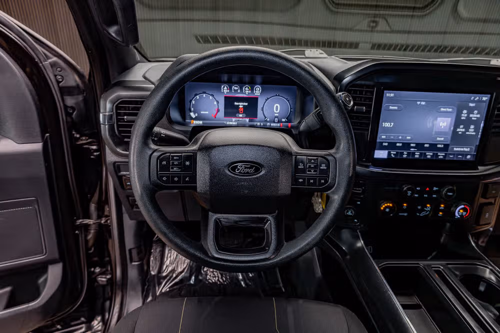2025 Ford F-150 STX SuperCrew Image 19