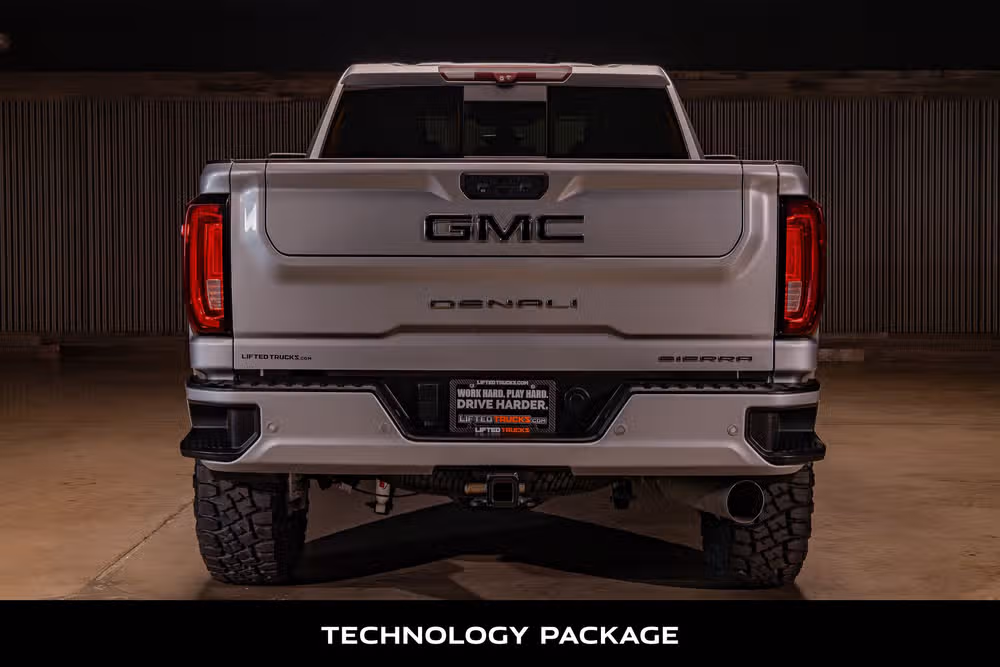 2021 GMC Sierra 2500HD Denali Crew Cab Image 8